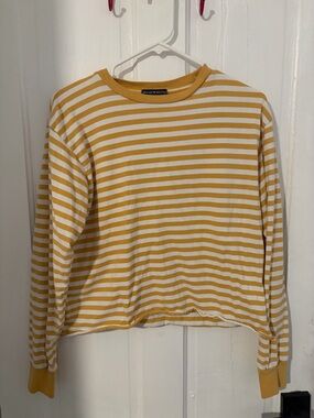 Brandy Melville Striped Yellow and White Long Sleeve Tee